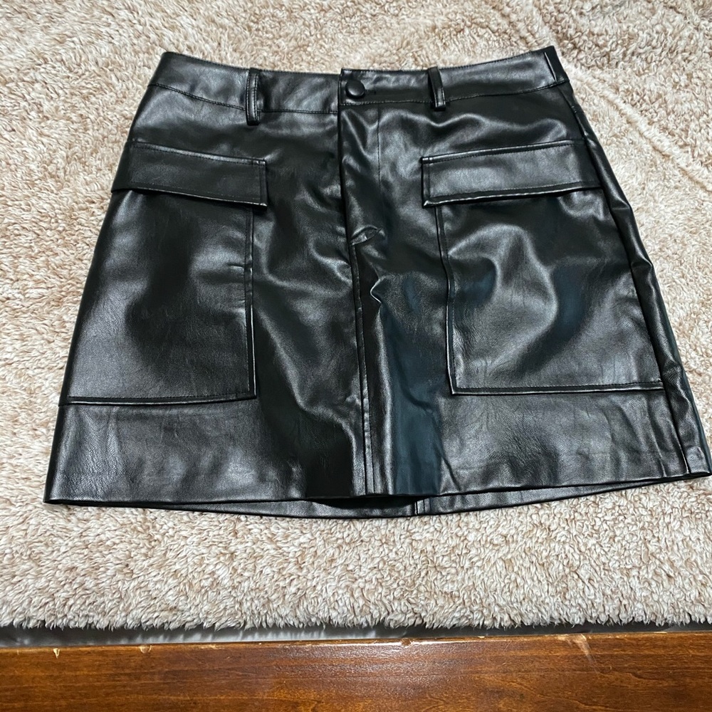 NWT faux leather mini skirt